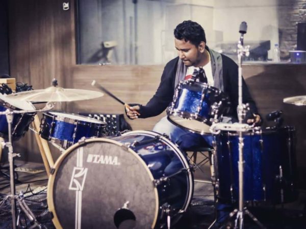 jj jitu jitendra playing drums