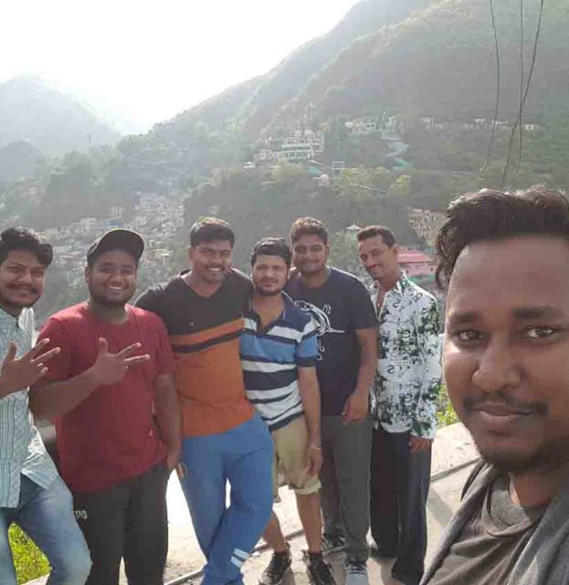jj jitu jitendra friends in rudraprayag