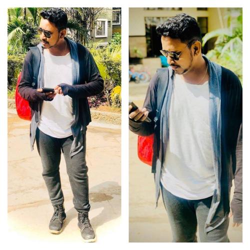 JJ Jitu Jitendra in black outfit