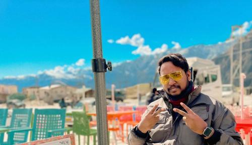 jj jitu jitendra at manali snow point